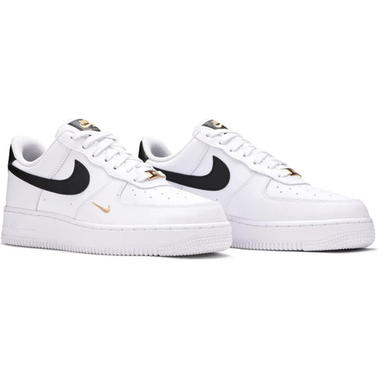 Clearance Sale - Air Force 1 Essential - White & Black