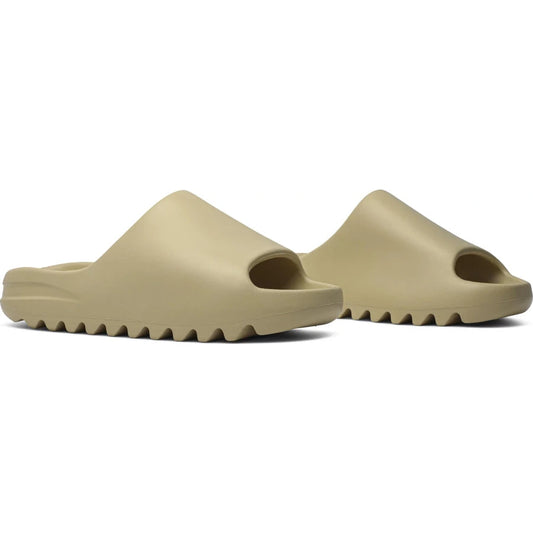 Yeezy Slides - Desert Sand